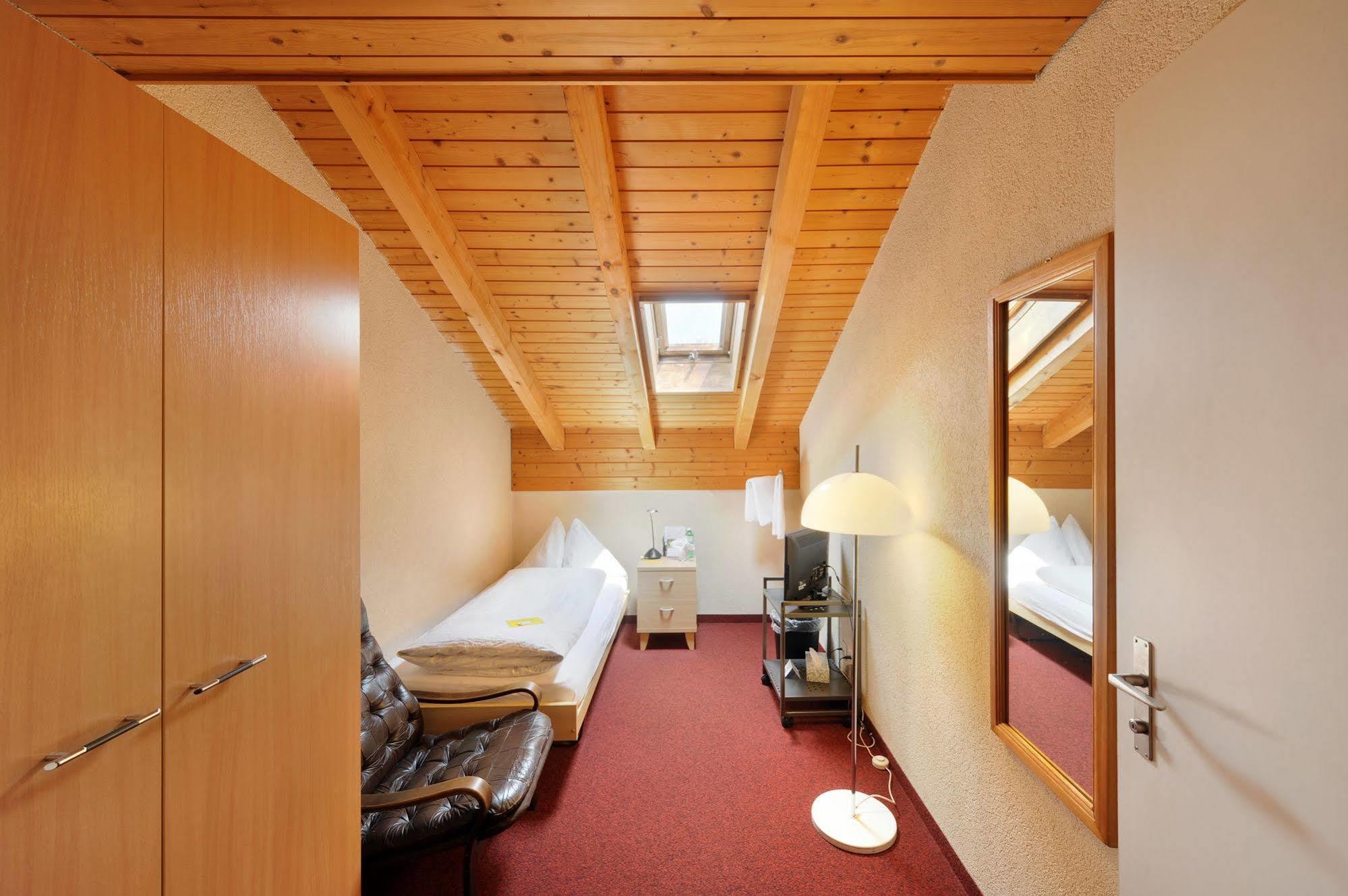 Hotel Alpha Thun Exterior foto